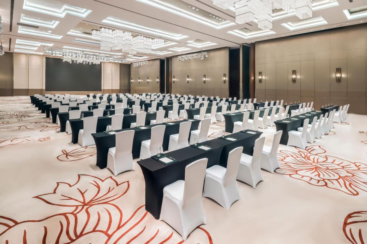 Sheraton Shanghai Jiading Hotel Exterior photo