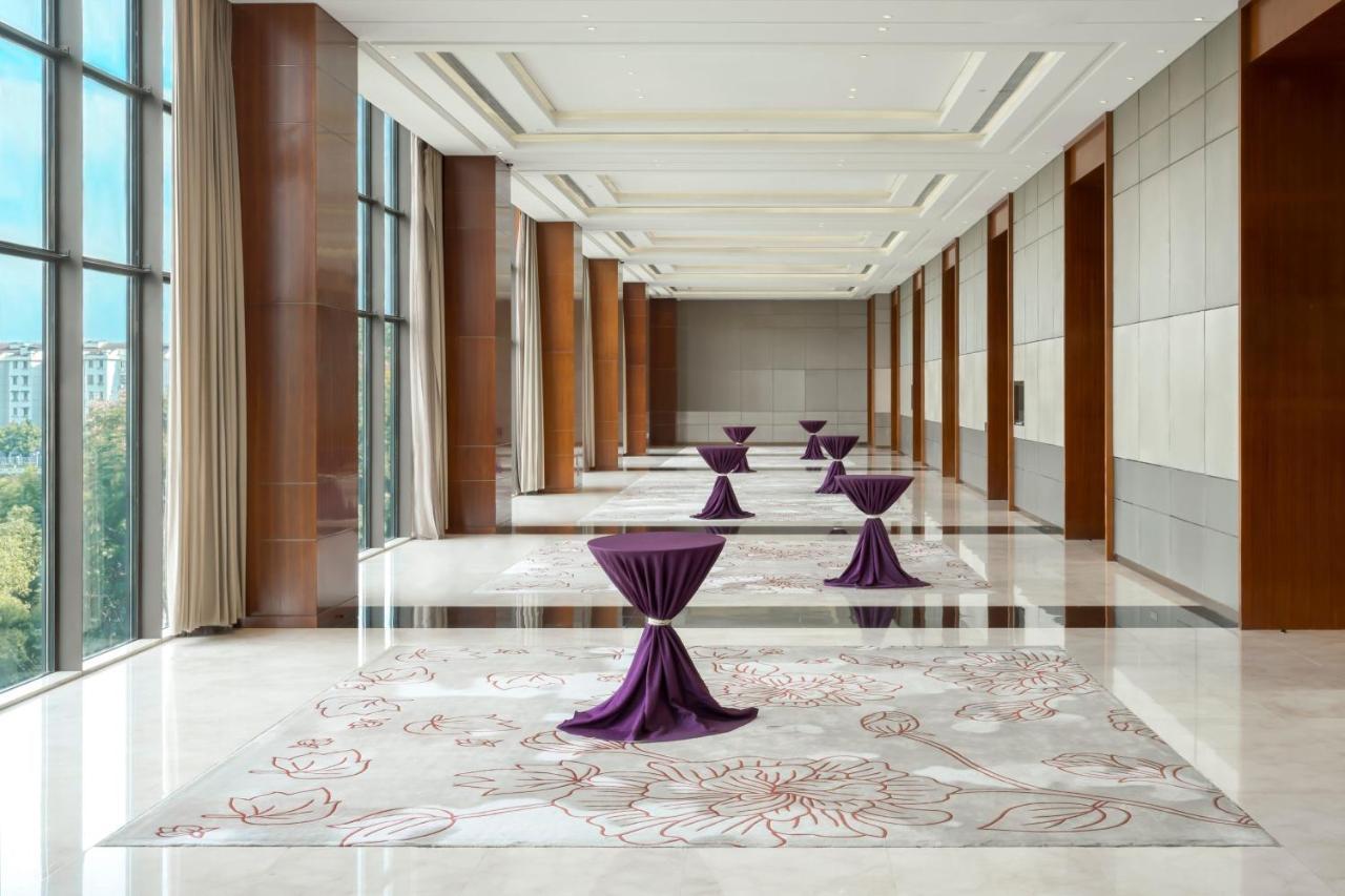 Sheraton Shanghai Jiading Hotel Exterior photo